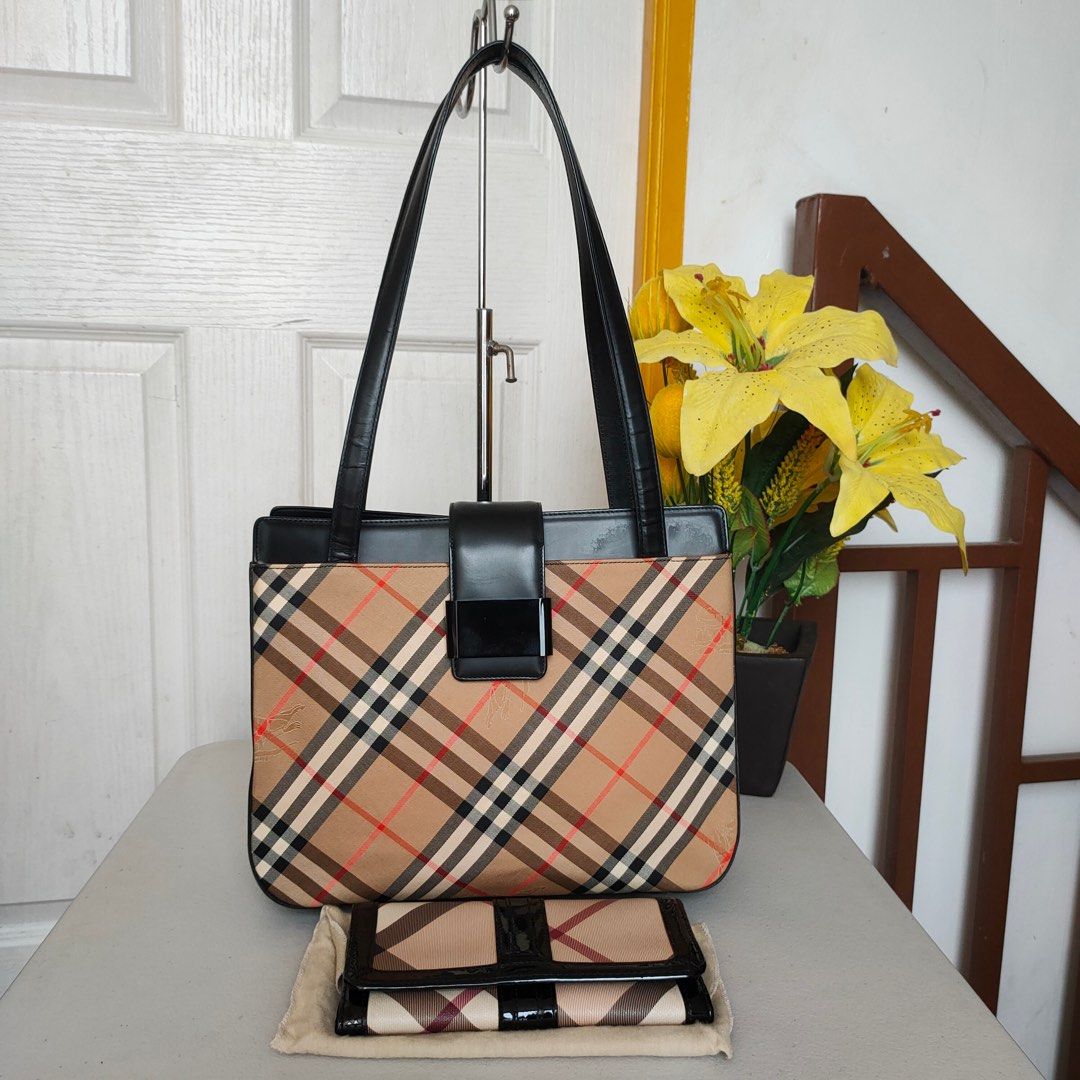 Classic Burberry tote bag, Luxury, Bags & Wallets on Carousell