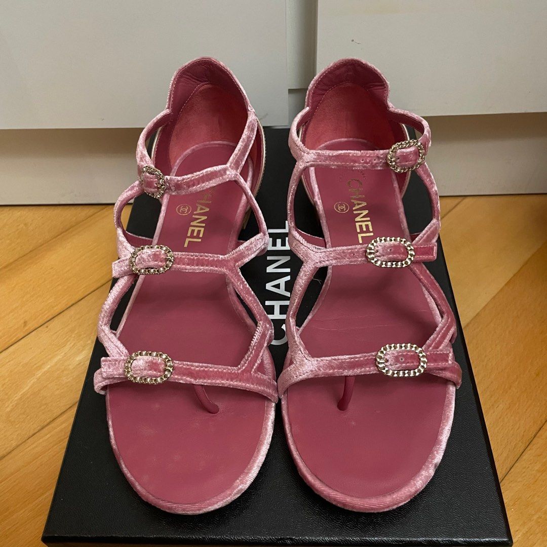 Chanel sales sandals pink