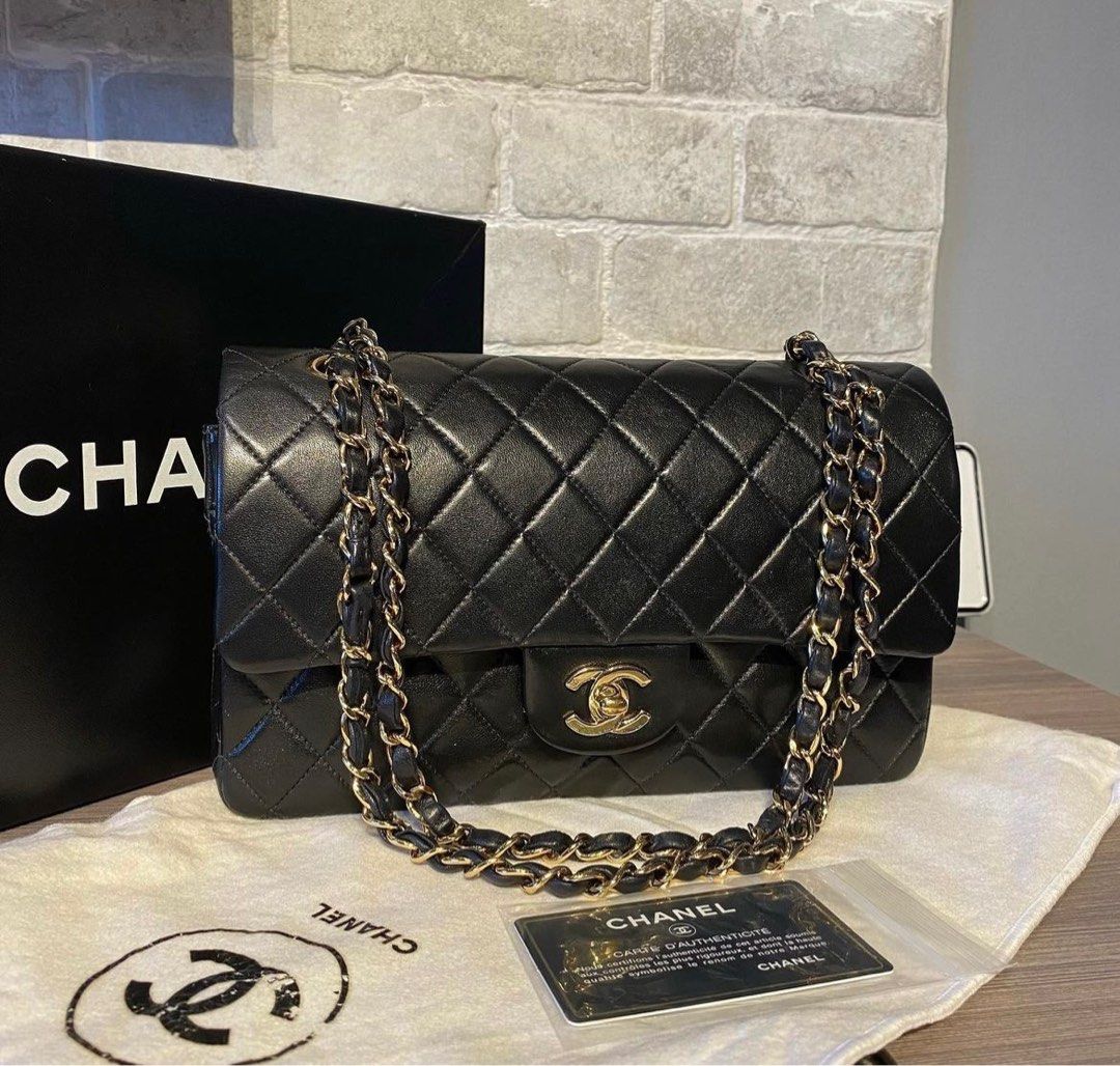 Chanel Vintage Medium Flap Bag, Luxury, Bags & Wallets on Carousell