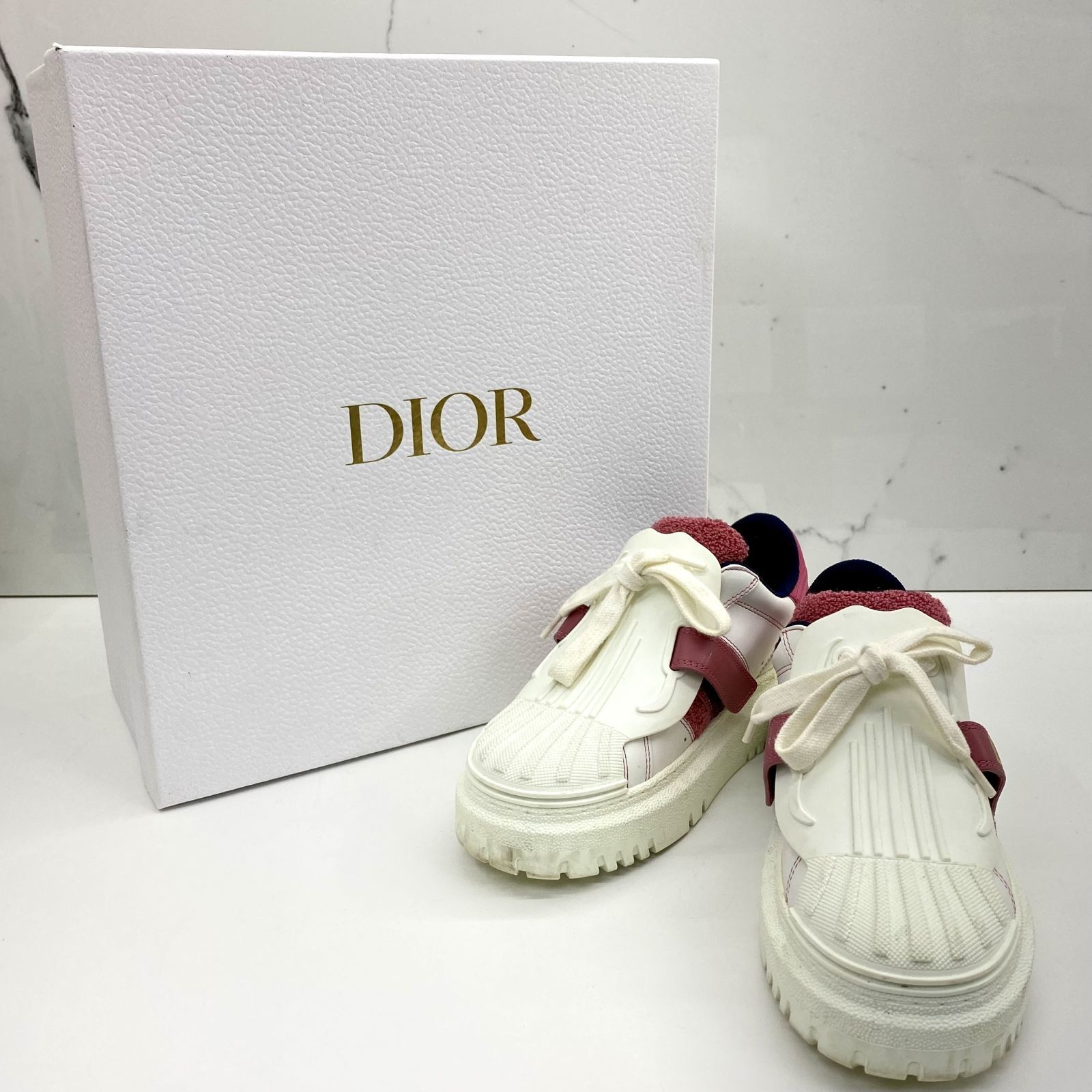 Christian dior pink shoes online