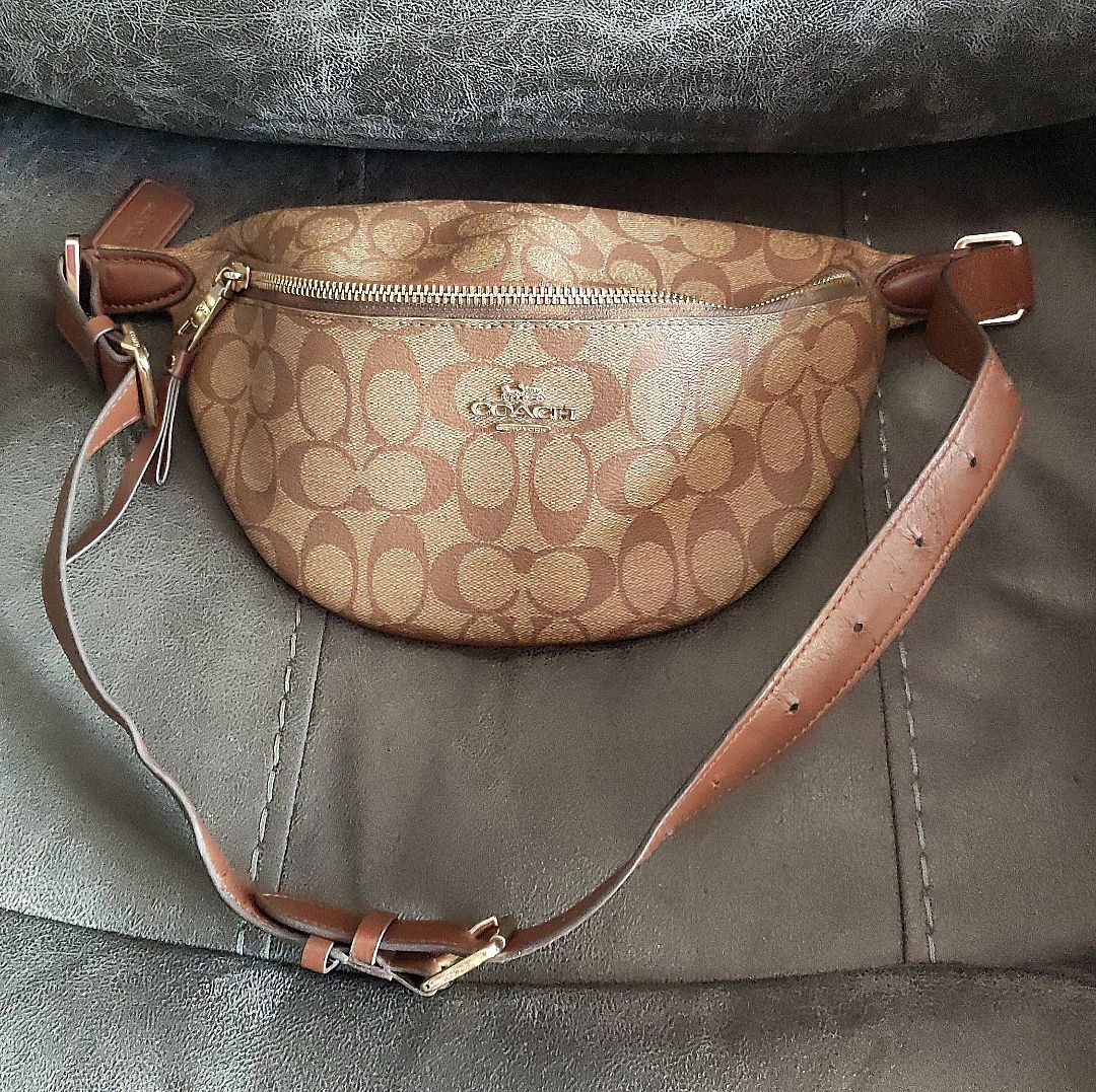 Women's coach fanny clearance pack