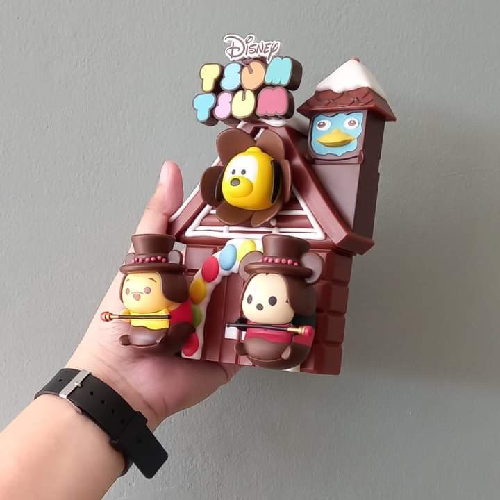 COD Disney Tsum and the Chocolate Factory Toy, Hobbies & Toys, Toys ...