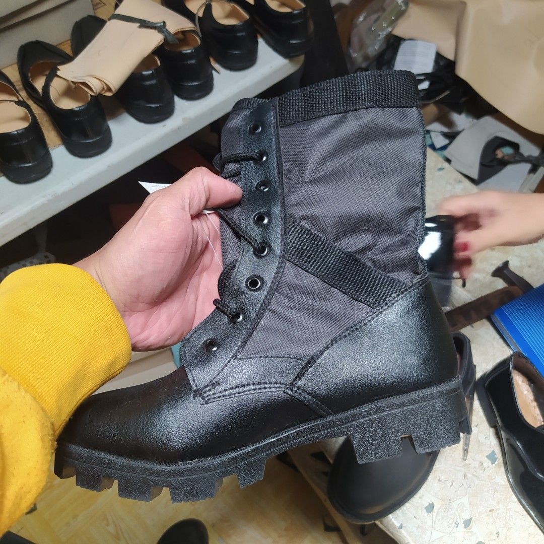 Combat shoes (Category: Boots) located in Quezon City. Submitted by shoedaddy (Listing ID 1225541738, Image 1). Description: Brand new combat shoes made in marikina Available size 6 = 40 7 = 41 8 = 42 9 = 43 10 = 44 11 = 45 12 =46.