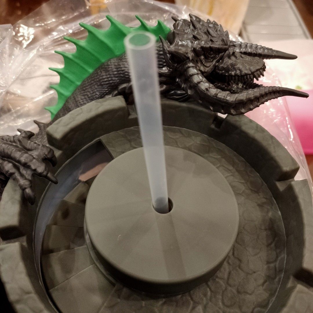 D&D Dungeons and Dragons Movie Dice Tower Terrain NEW ***, Hobbies & Toys, Toys & Games on Carousell