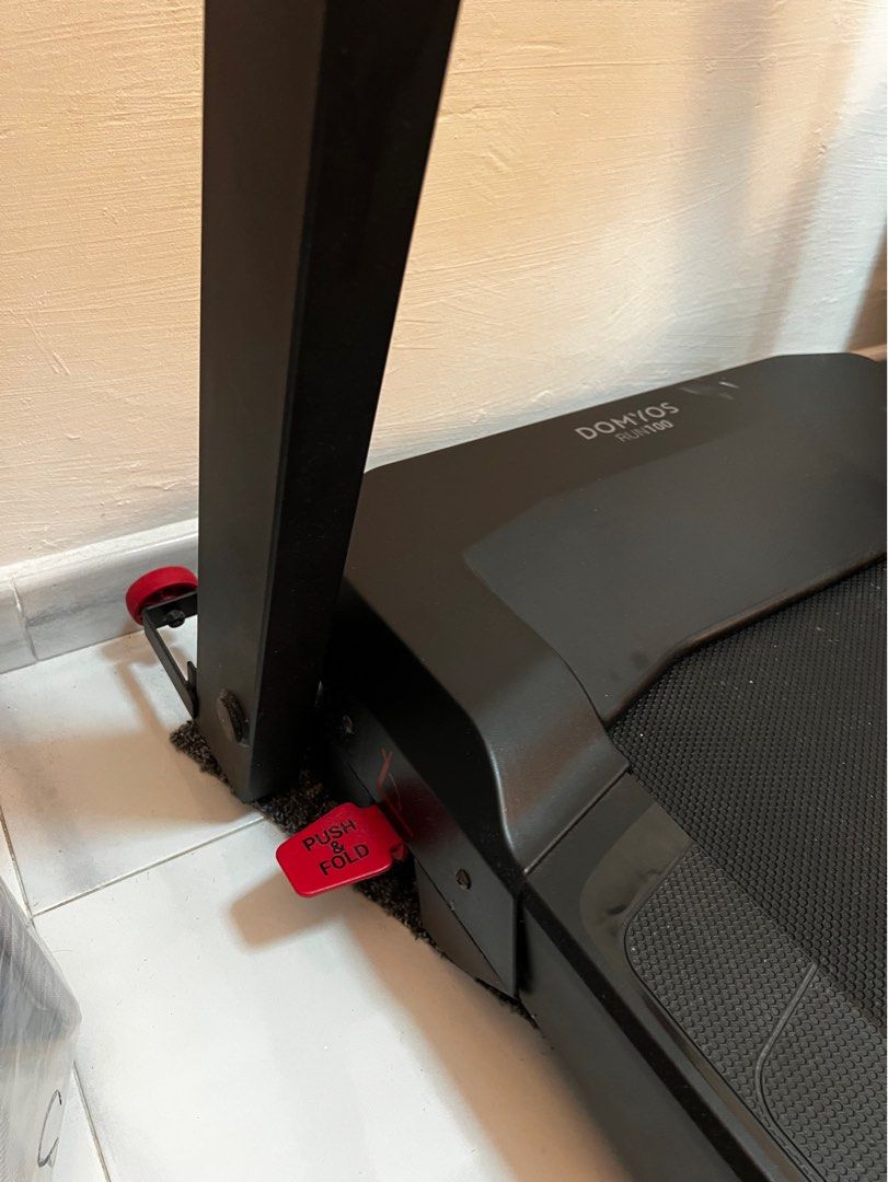 Domyos treadmill 2025 run 100 review
