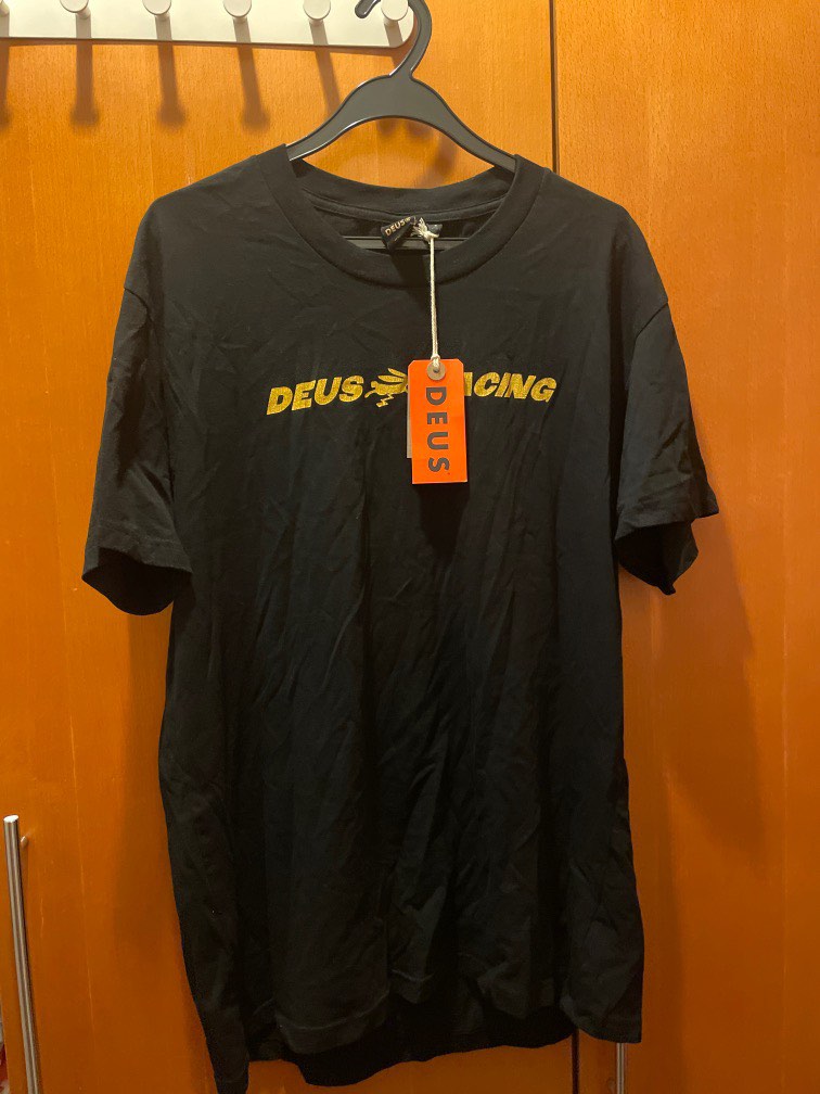 deus ex machina tshirt