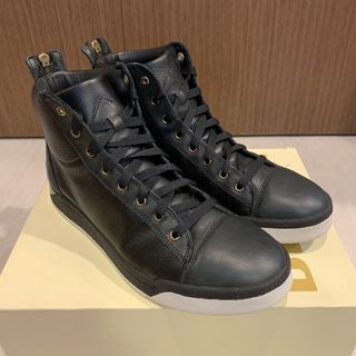 Mens hi tops discount sale