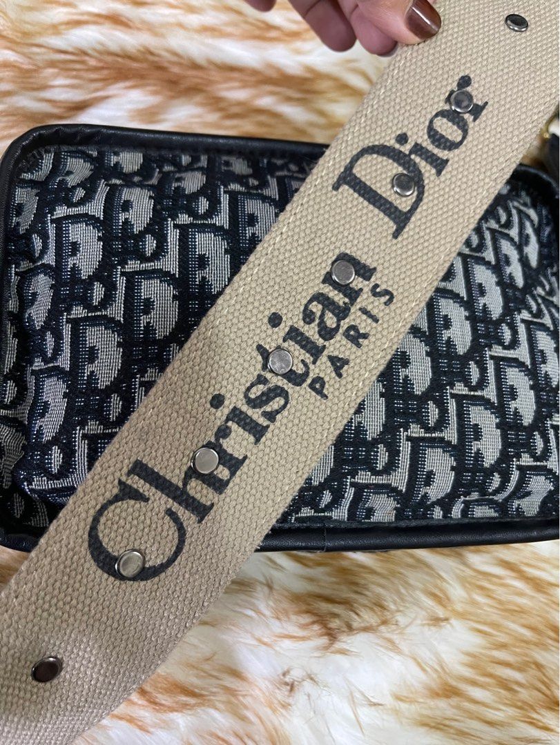 Christian dior discount camera strap