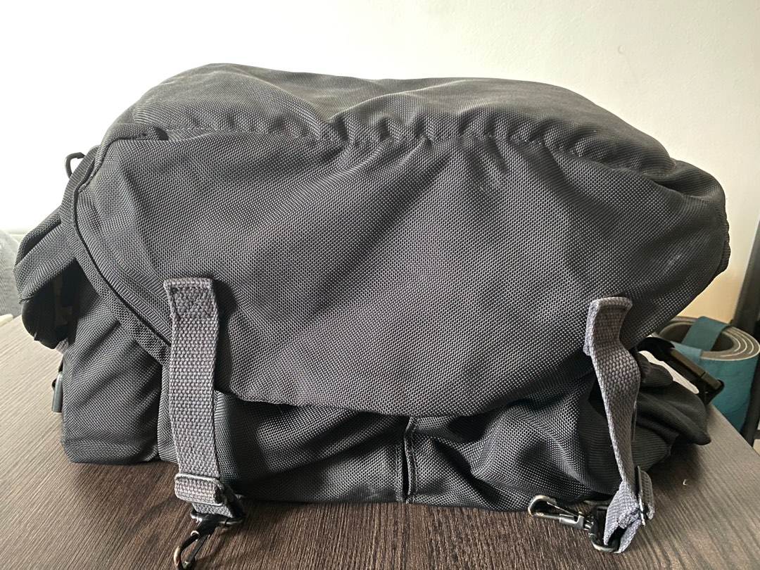 Domke J1 Journalist Bag (Black), Photography, Photography Accessories