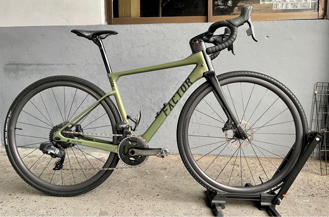 Factor O2 Disc AG2R, size 54, built with Shimano Dura Ace