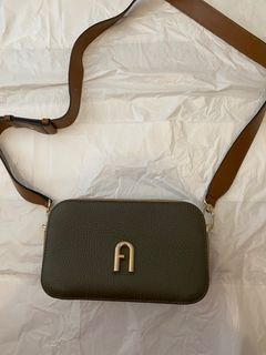 （分類：）位於 。 由 cathshanshan 提交（商品編號 1225563560，圖片 1）。簡介： 。