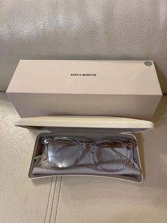 （分類：）位於 。 由 fuckboystyle 提交（商品編號 1225550994，圖片 1）。簡介： 。