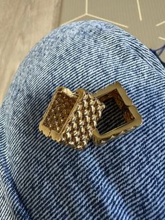 (Category: ) located in . Submitted by splashofconfetti (Listing ID 1225625237, Image 1). Description: .