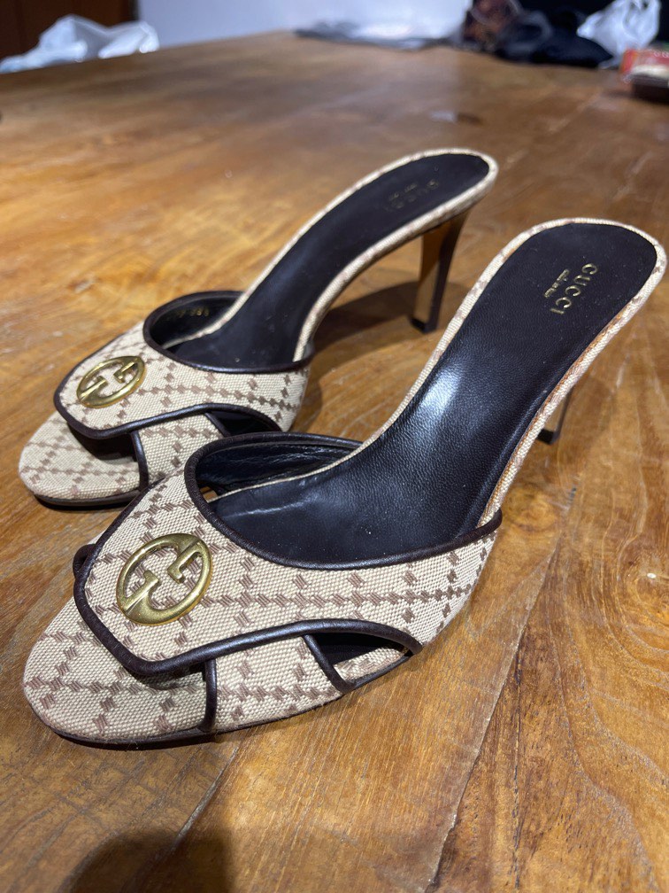 Giovanni, Open toe heels