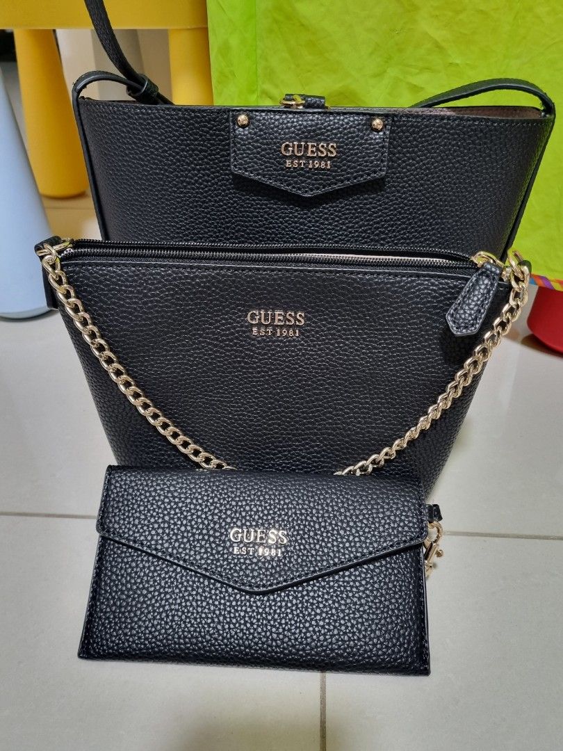Guess 3 sales in 1 bag