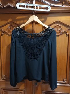 H&M Black tops