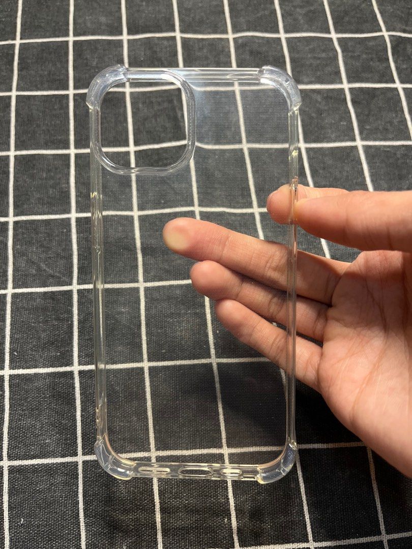 iPhone 13 clear case soft case (Category: Cases & Sleeves) located in Pasig City. Submitted by beautyloversph (Listing ID 1225680972, Image 1). Description: Used for 2months, from japan 💓 nag yellow na po but still ok for use.