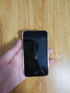 iPod Touch 4th Gen 8gb