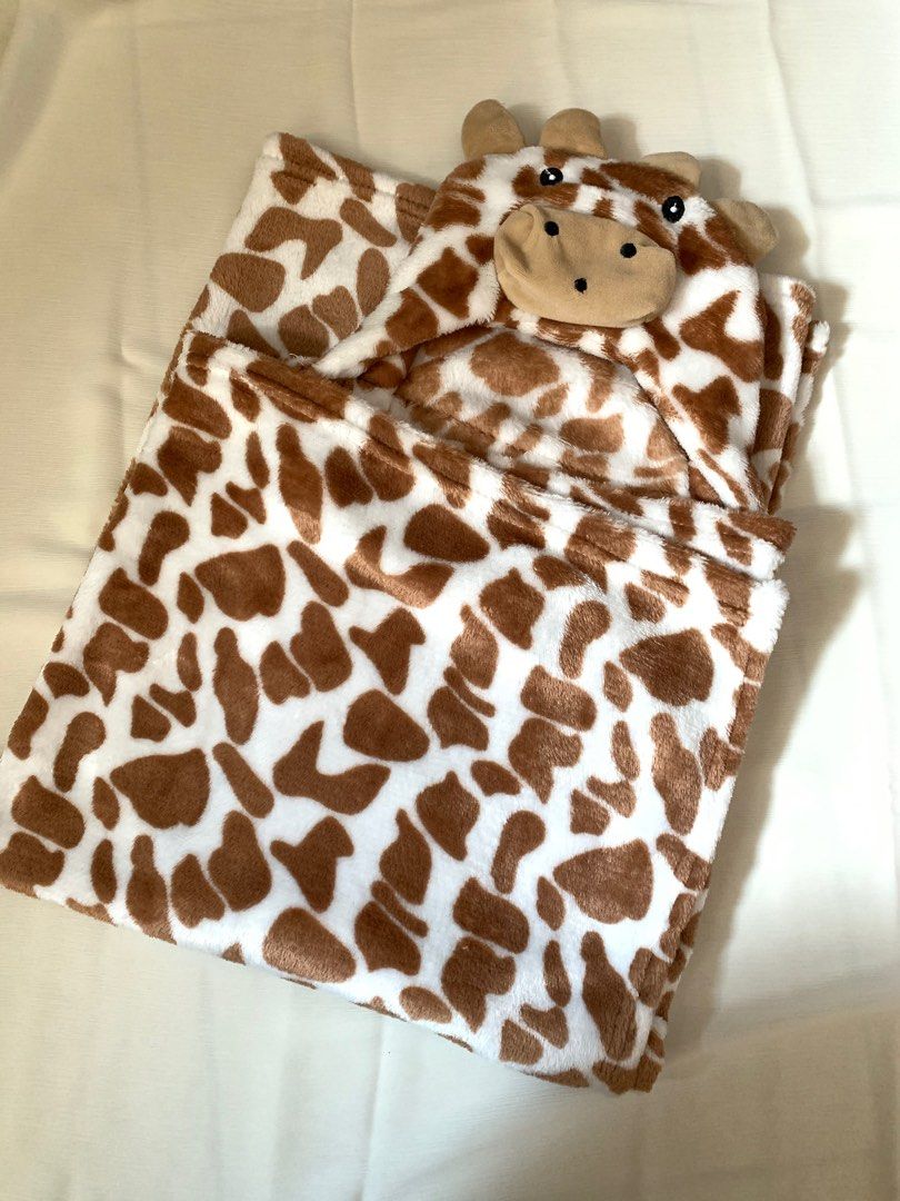 Kaison Giraffe Baby Blanket, Babies & Kids, Bathing & Changing