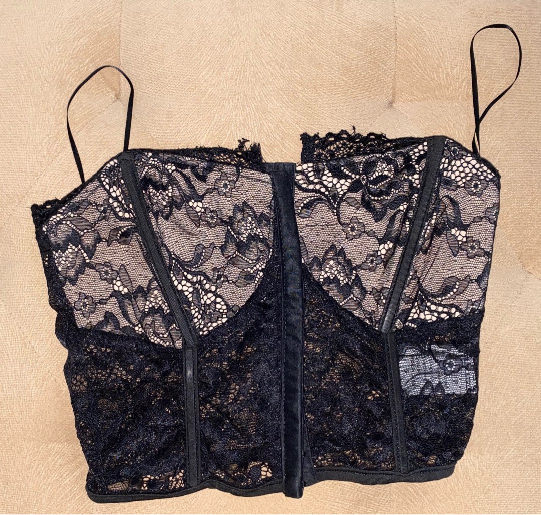 Lace tube corset top, Women's Fashion, Tops, Others Tops on Carousell