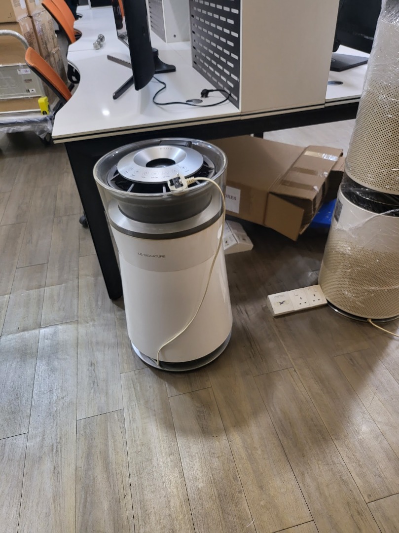 LG SIGNATURE Smart wifi Enabled Air Purifier, TV & Home Appliances
