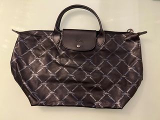 （分類：）位於 。 由 olenebear 提交（商品編號 1225548608，圖片 1）。簡介： 。