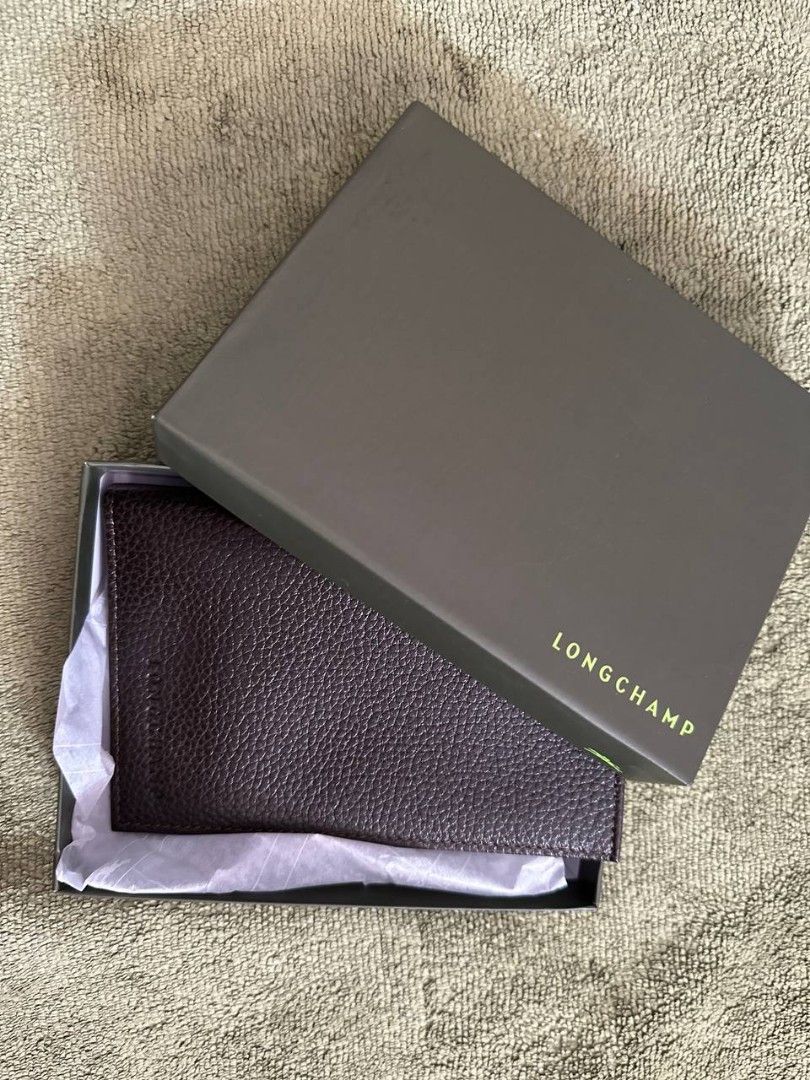 Longchamp passport holder, Luxury, Accessories on Carousell