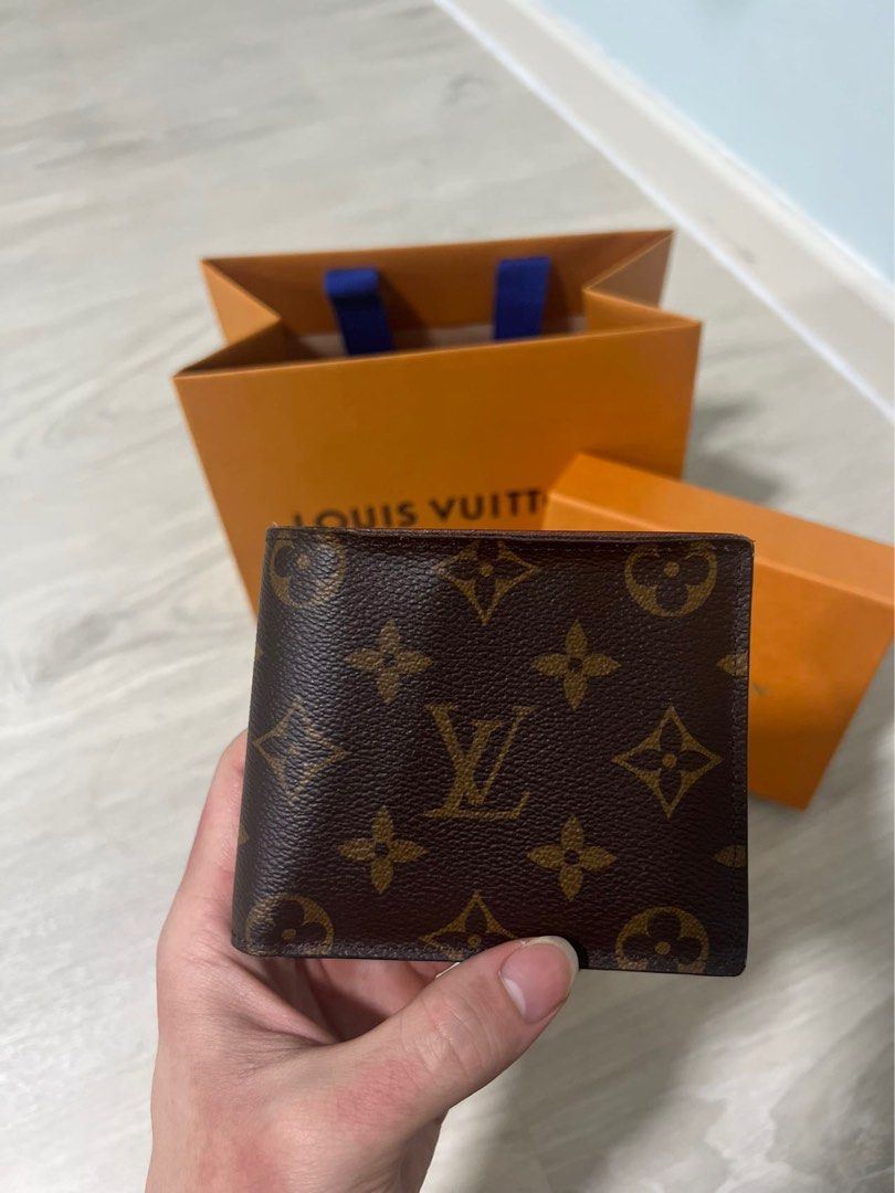 Authentic New Louis Vuitton Monogram Canvas Bifold Wallet M61665 Authentic  LV, Men's Fashion, Watches & Accessories, Wallets & Card Holders on  Carousell