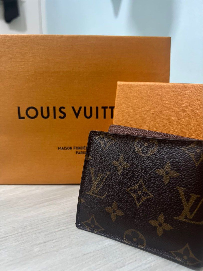Authentic New Louis Vuitton Monogram Canvas Bifold Wallet M61665 Authentic  LV, Men's Fashion, Watches & Accessories, Wallets & Card Holders on  Carousell