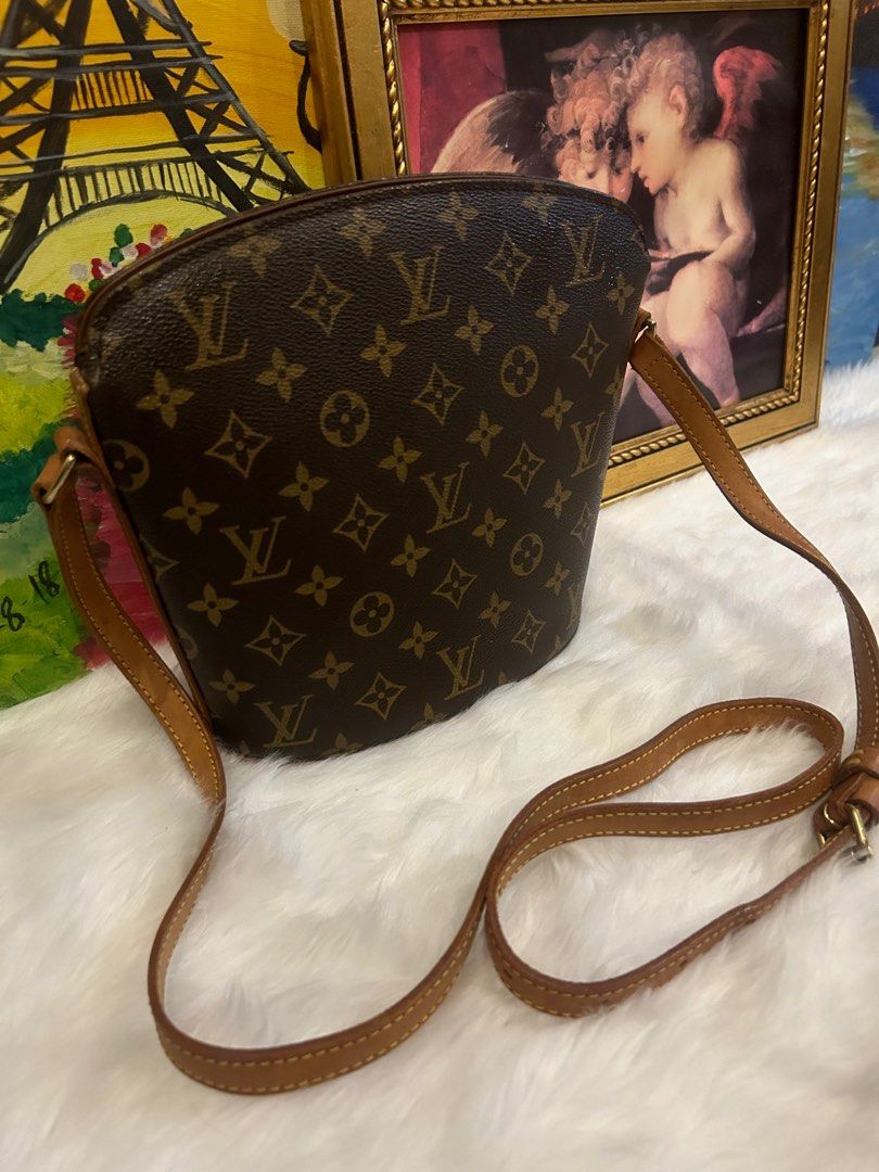 Louis Vuitton 2001 pre-owned Drouot Crossbody Bag - Farfetch