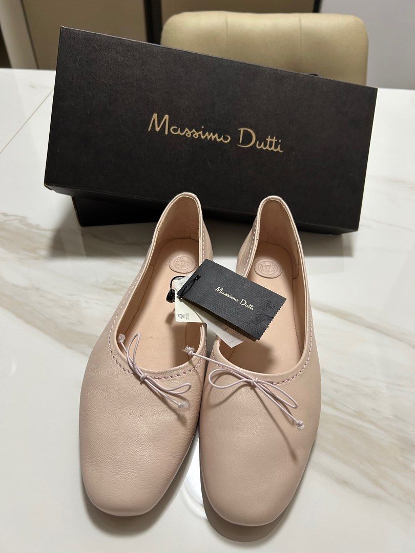 Massimo Dutti Flats in Pink Women s Fashion Footwear Flats on