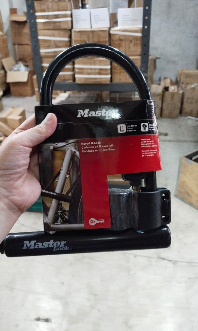 Master u-bar cycle and bike lock #8170D (Category: Other Security Devices) located in Manila. Submitted by bernaatit (Listing ID 1225525966, Image 1). Description: Master u bar bike and cycle lock with 5-pin tumbler cylinder with universal carrier cylindrical body 6-1/8" shackle length 7-1/2" diameter 7/16" clearance 3-5/16" ⭐ message me for your orders and inquiries meet up or ship via lalamove or jrs or lbc express.