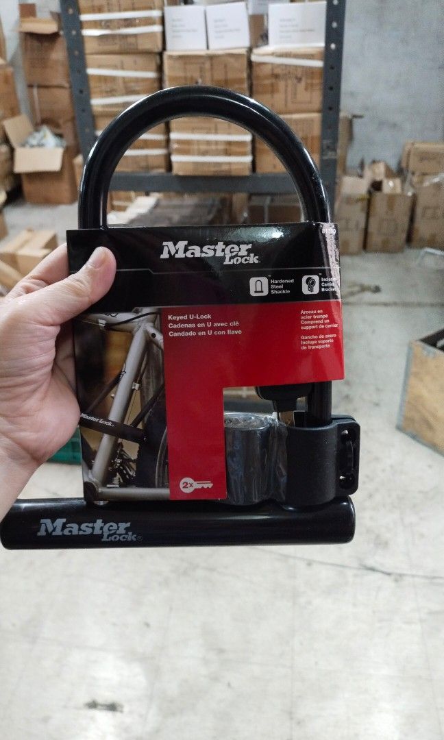 Master u-bar cycle and bike lock #8170D (Category: Other Security Devices) located in Manila. Submitted by bernaatit (Listing ID 1225525966, Image 2). Description: Master u bar bike and cycle lock with 5-pin tumbler cylinder with universal carrier cylindrical body 6-1/8" shackle length 7-1/2" diameter 7/16" clearance 3-5/16" ⭐ message me for your orders and inquiries meet up or ship via lalamove or jrs or lbc express.
