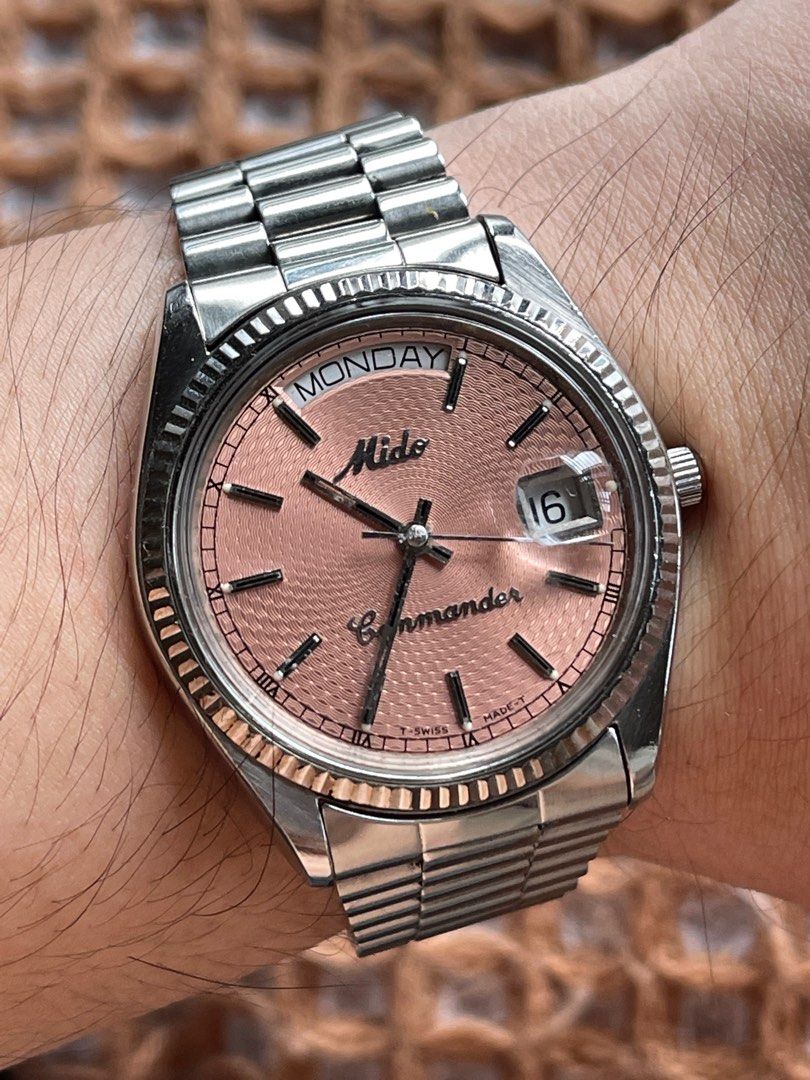 Mido commander salmon dial outlet