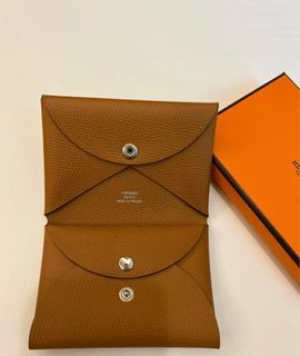 HERMES Zipengo Unisex Leather Folding Wallets in 2023