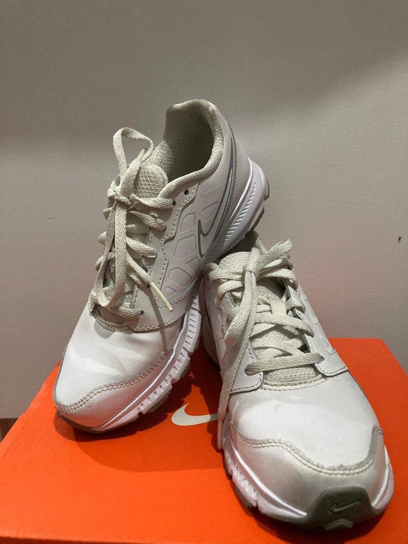 extra durable rubber nike