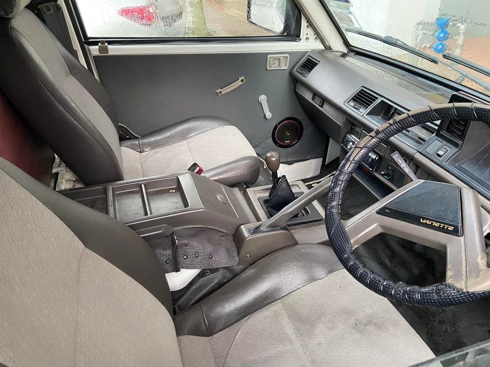 Nissan vanette c22 on sale