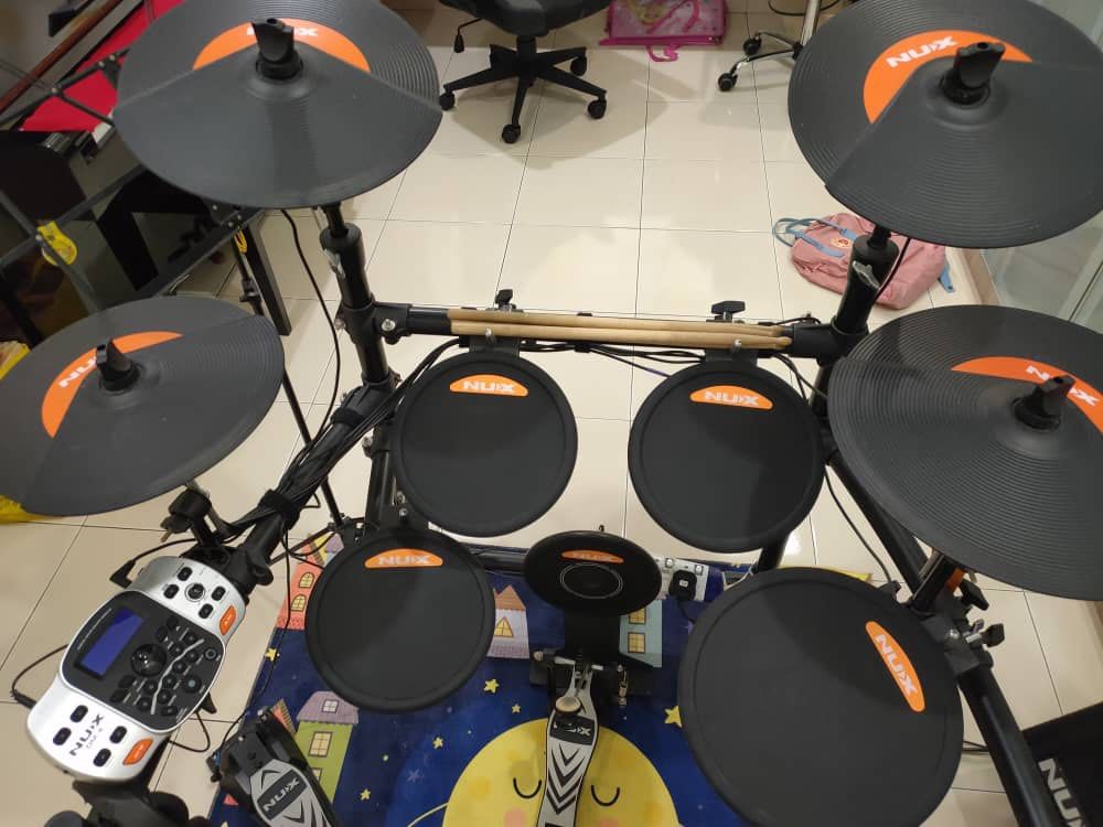 Nux DM4 Electronic Drum Kit With Woofer, Hobbies & Toys, Music & Media