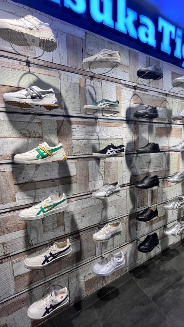 Onitsuka sm hot sale megamall