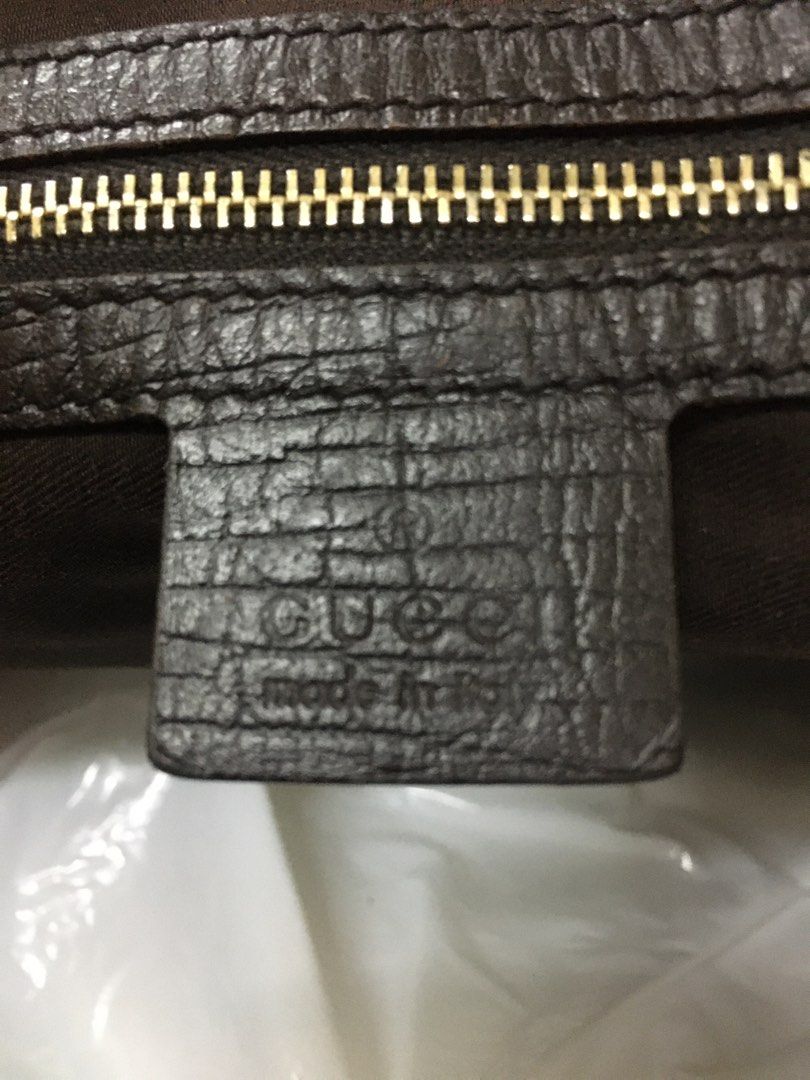 Original GUCCI sherryline medium open shopper tote (Category: Luxury Bags & Wallets) located in Makati City. Submitted by declutteringfor2023 (Listing ID 1225671751, Image 2). Description: Money-back guaranteed Has very small issue , refer to last photo Otherwise in excellent condition Clean inside lining Medium size Very classy GUCCI sherryline .