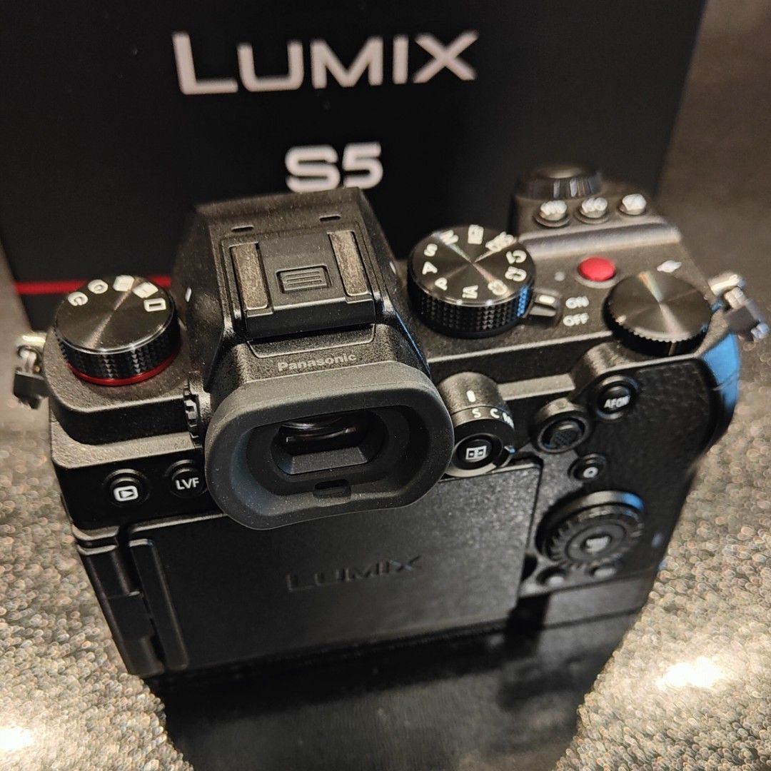 Panasonic Lumix S5 Full Frame Mirrorless, Photography, Cameras on Carousell