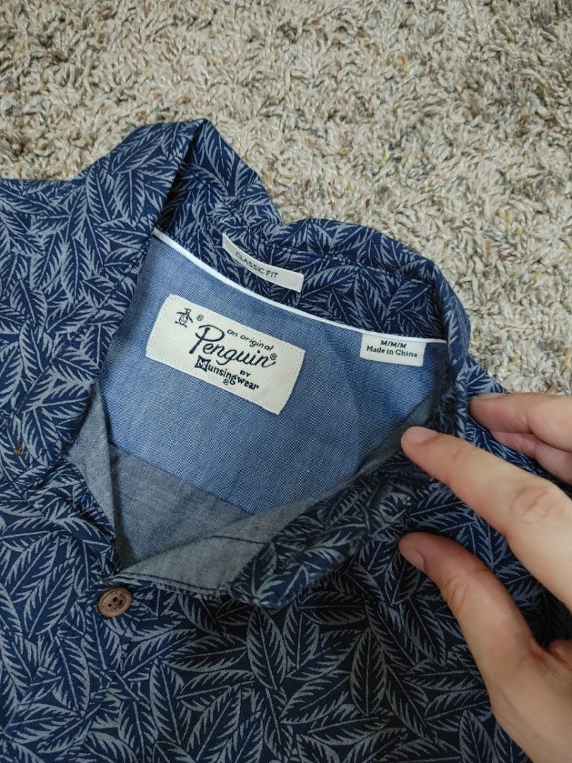 Penguin Polo size M (Category: Formal Shirts) located in Valenzuela. Submitted by _myperfectstuff (Listing ID 1225554854, Image 2). Description: PM me for more details Note:please see attached picture for measurements.