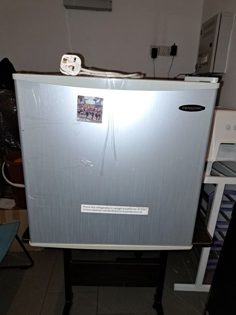 Pensonic mini fridge deals