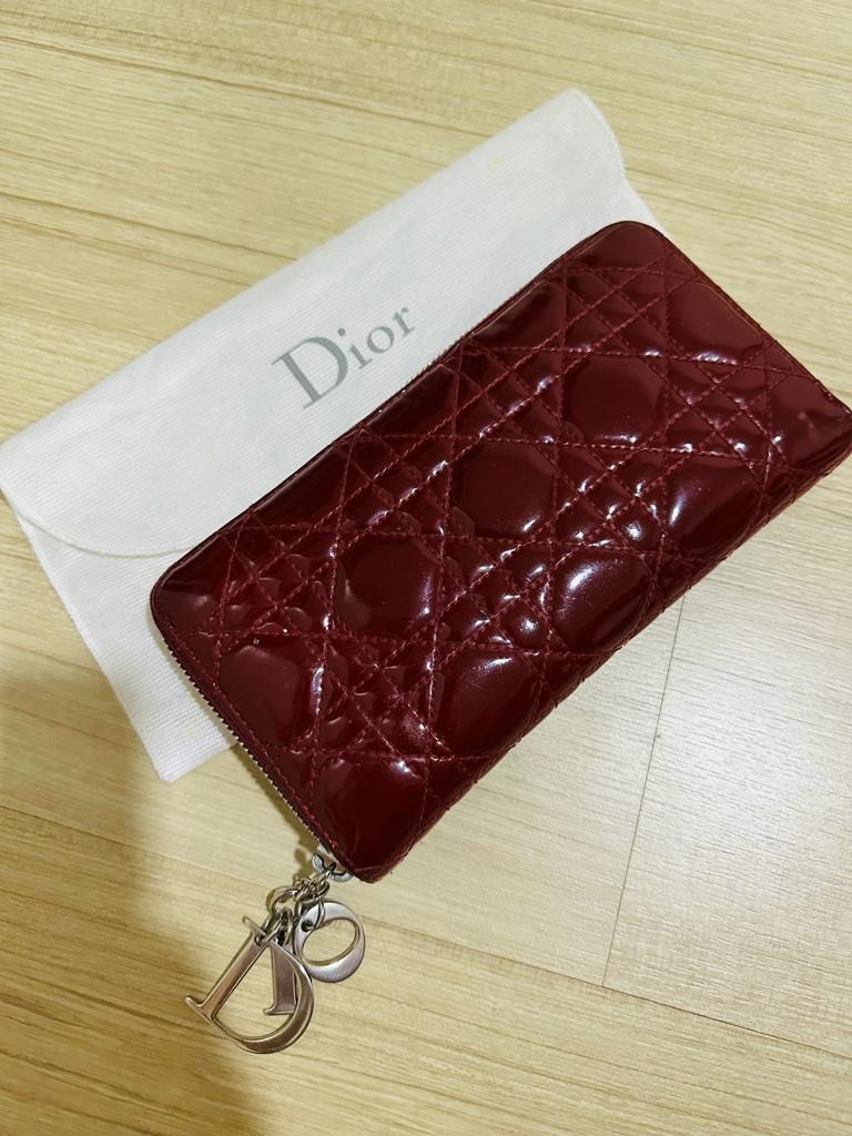 Lady dior voyageur outlet long wallet price