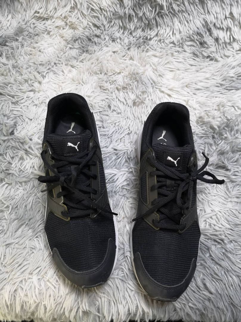 Puma black deals canvas sneakers