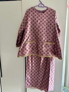 (Category: ) located in . Submitted by atiyka (Listing ID 1225525787, Image 1). Description: .