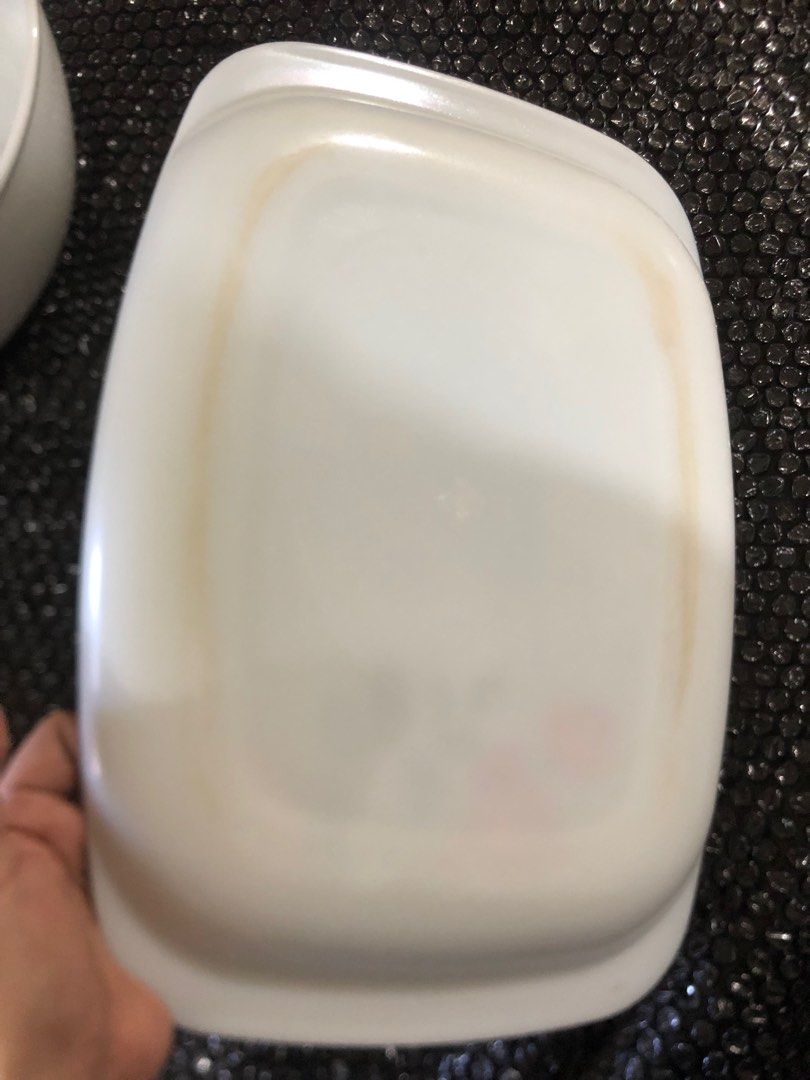 Pyrex Vintage (Category: Bakeware) located in Manila. Submitted by akotisay (Listing ID 1225682301, Image 2). Description: Take all Php3k.