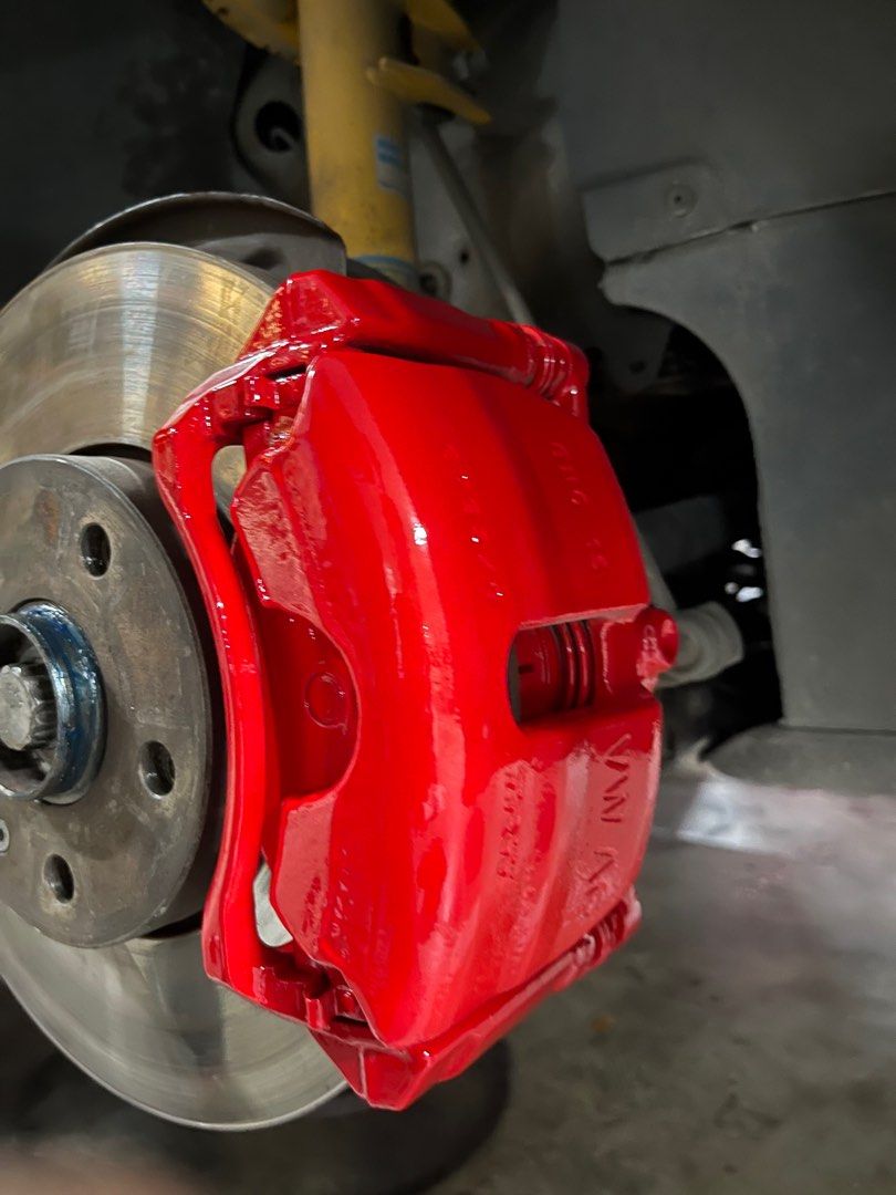 RIM CALIPER SPRAY WITH 2K LACQUER, KERB RASH REPAIR, DECHROME AND ETC