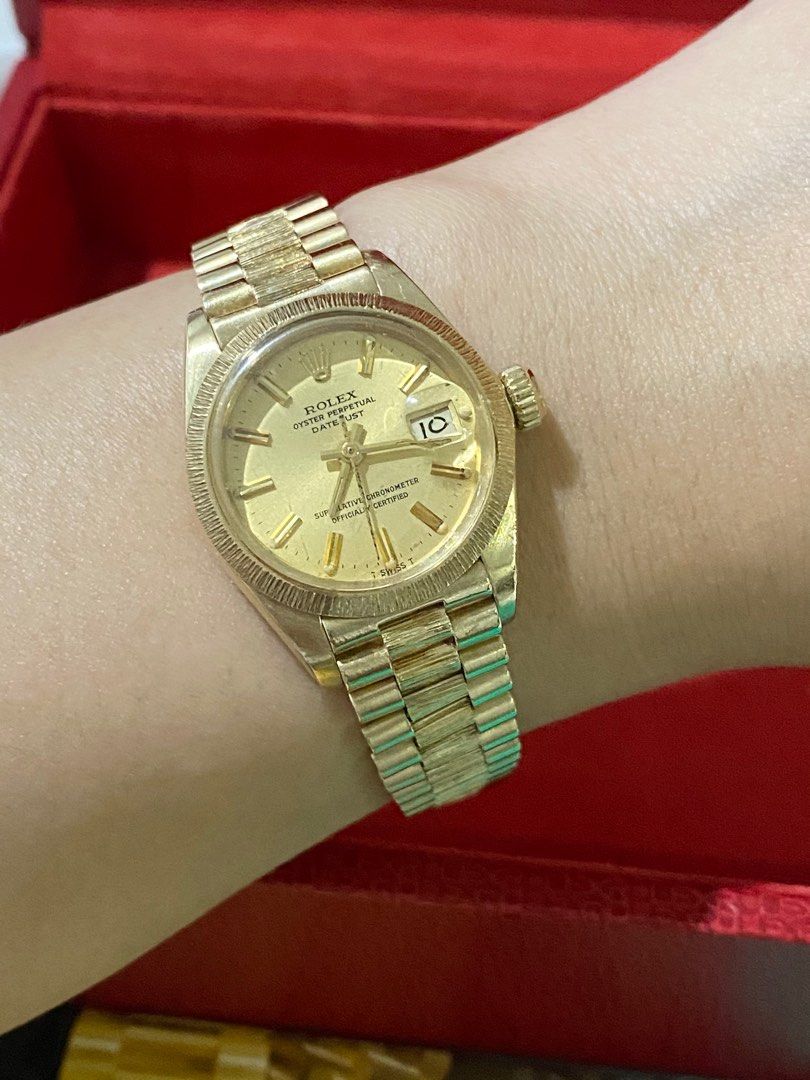 Rolex President Original (Category: Luxury Watches) located in Manila. Submitted by clicksmileph (Listing ID 1225661453, Image 1). Description: Rolex President 26mm Superlative Chronometer Officially Certified 8/10 All working Case size: 26mm Wrist size: 6.5 inches 18k Crown, Bezel, Strap All Original Parts Guaranteed Set with: Original Double box, Manuals, Paper bag Meet-up area QC, Bulacan, Pampanga .
