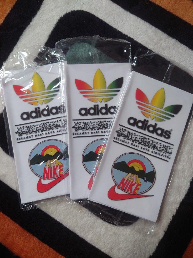 Sampul raya nike adidas, Men's Fashion, Watches & Accessories ...